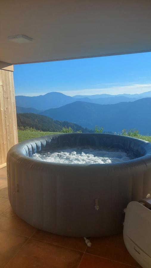 Studio 1111 With Sauna & Hot Tub Dravograd ภายนอก รูปภาพ